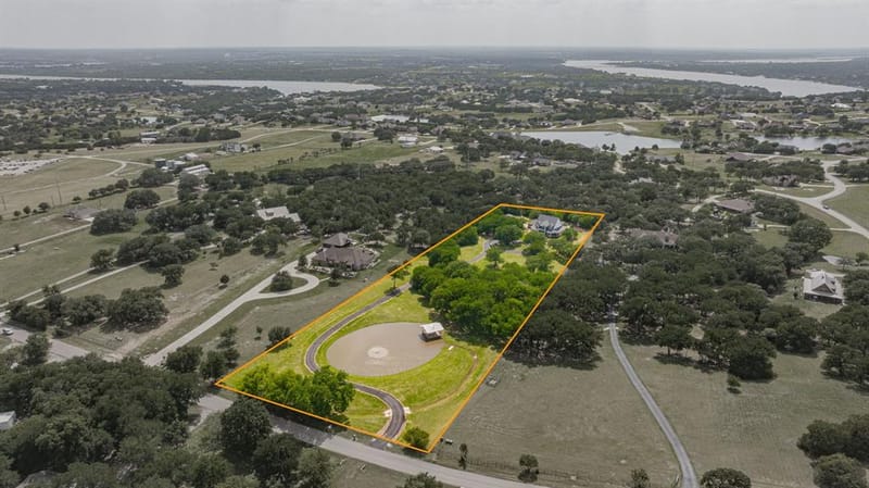 1218 Meander Road, Granbury TX 76049 - Photo 36