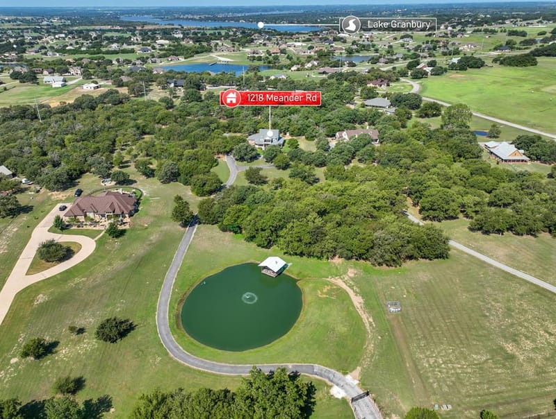 1218 Meander Road, Granbury TX 76049 - Photo 37