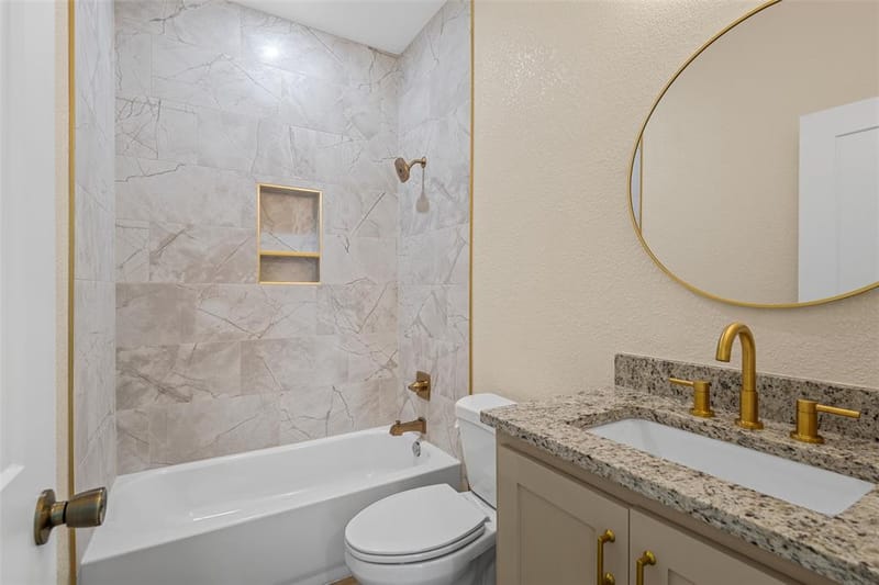 211 Lopez Street, Bellmead TX 76705 - Photo 11