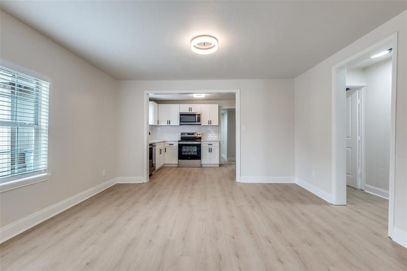 2415 Dathe Street, Dallas TX 75215 - Photo 7