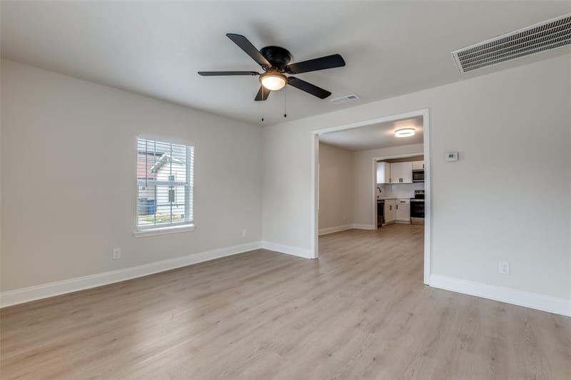 2415 Dathe Street, Dallas TX 75215 - Photo 5