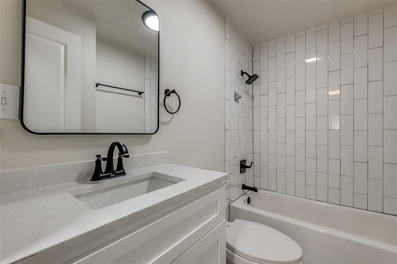 2415 Dathe Street, Dallas TX 75215 - Photo 20