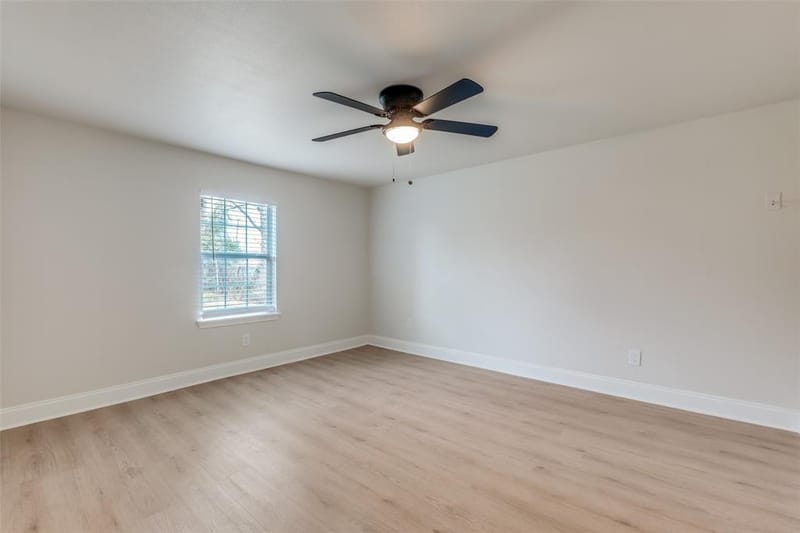 2415 Dathe Street, Dallas TX 75215 - Photo 15
