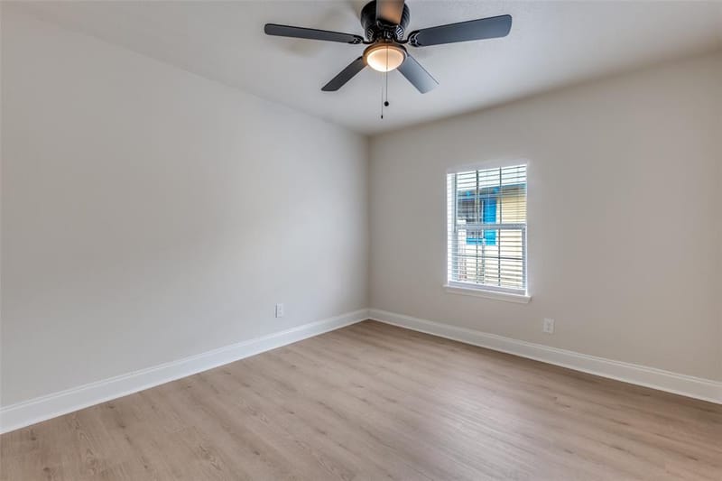 2415 Dathe Street, Dallas TX 75215 - Photo 19