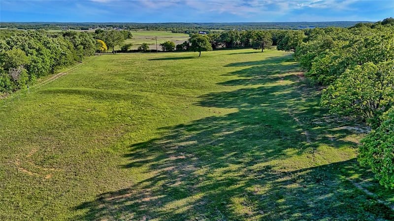 858 Ford Road, Bowie TX 76230 - Photo 27