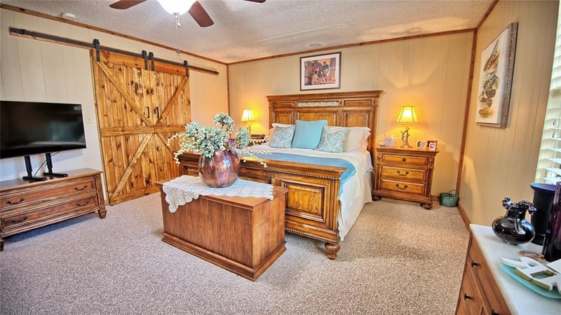 858 Ford Road, Bowie TX 76230 - Photo 6