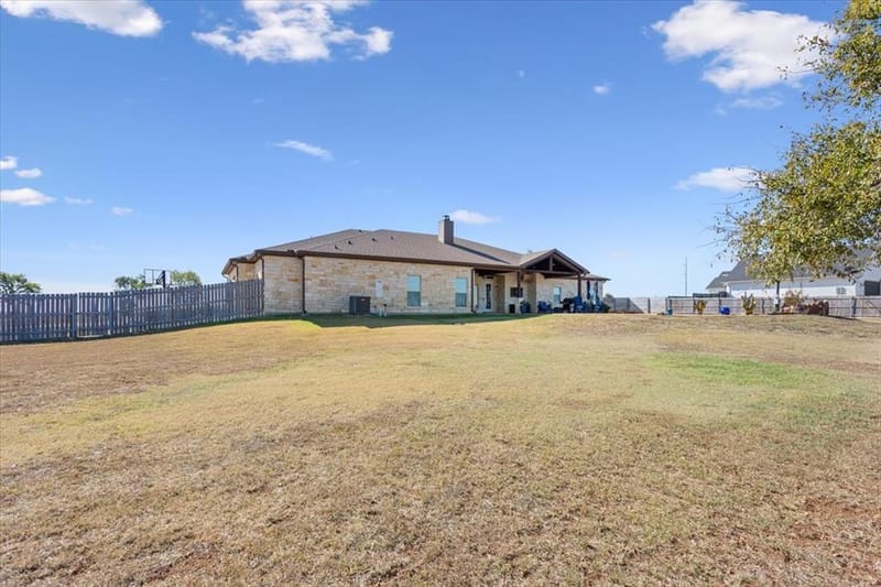 628 Wildflower, McGregor TX 76657 - Photo 37
