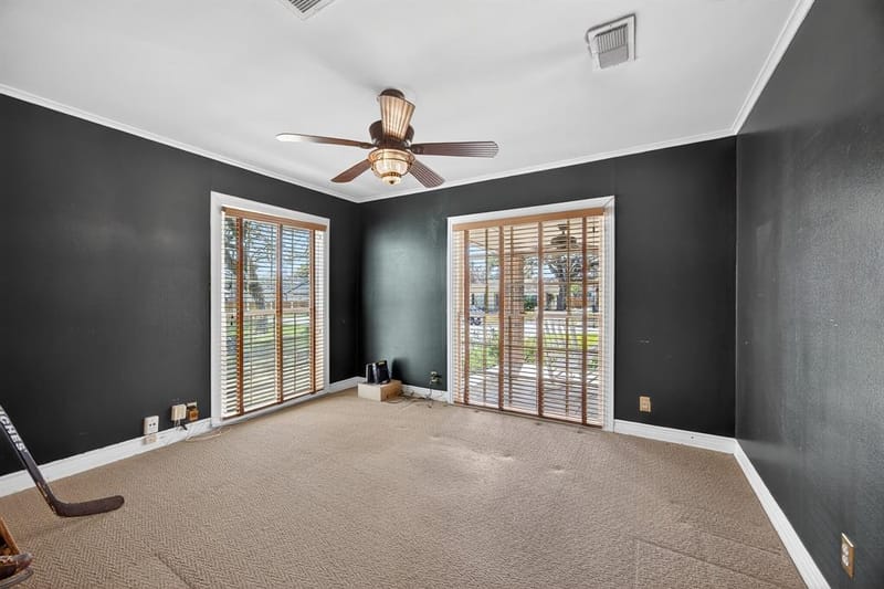 2525 Goldenrod Avenue, Fort Worth TX 76111 - Photo 7
