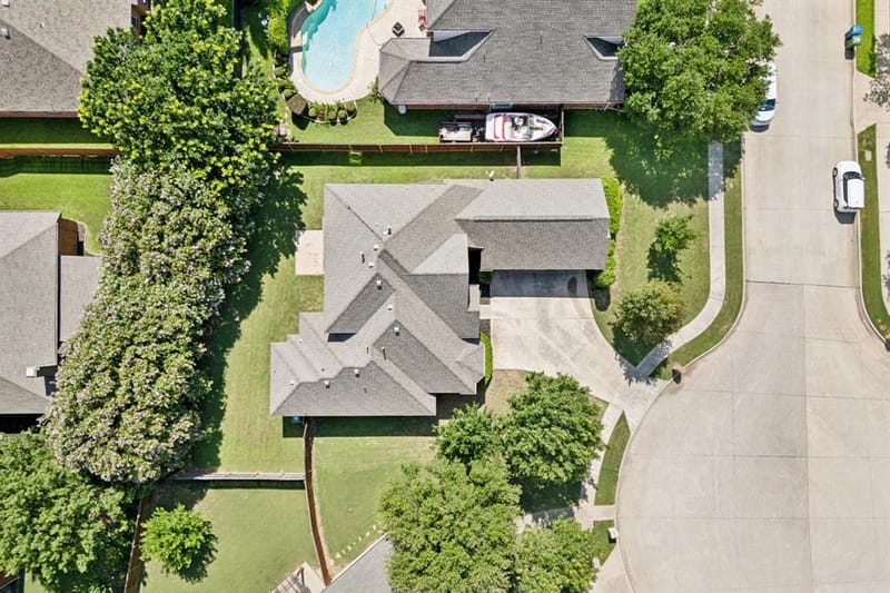 2509 Woodstone Court, Flower Mound TX 75022 - Photo 6