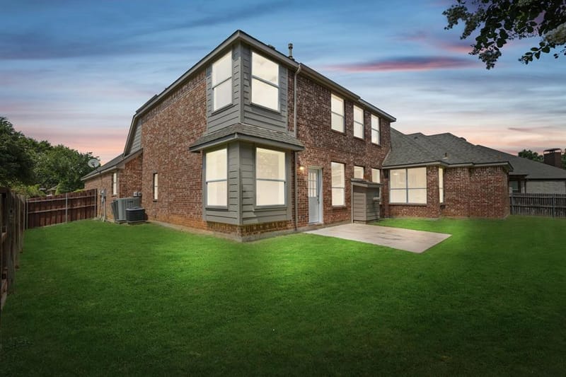 2509 Woodstone Court, Flower Mound TX 75022 - Photo 11