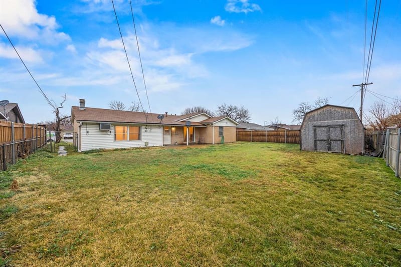 2438 Lasalle Drive, Irving TX 75062 - Photo 26