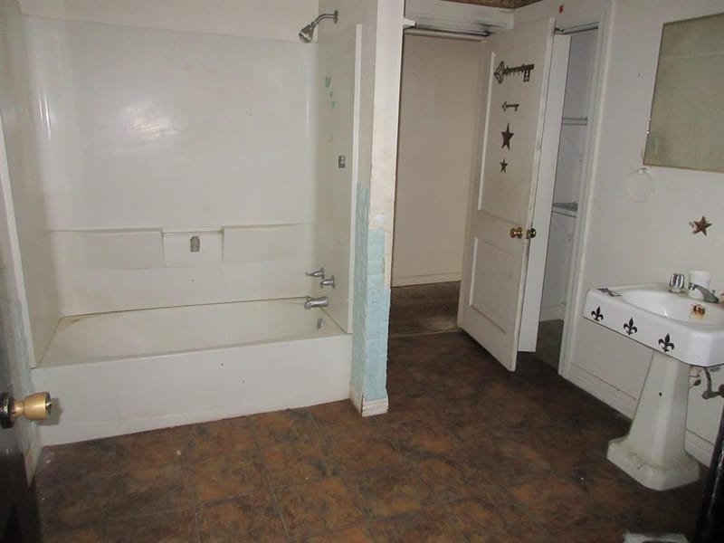 254 E Lister Street, Shreveport LA 71101 - Photo 9