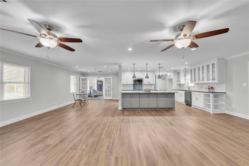 801 Arliss Drive, Woodway TX 76712 - Photo 5