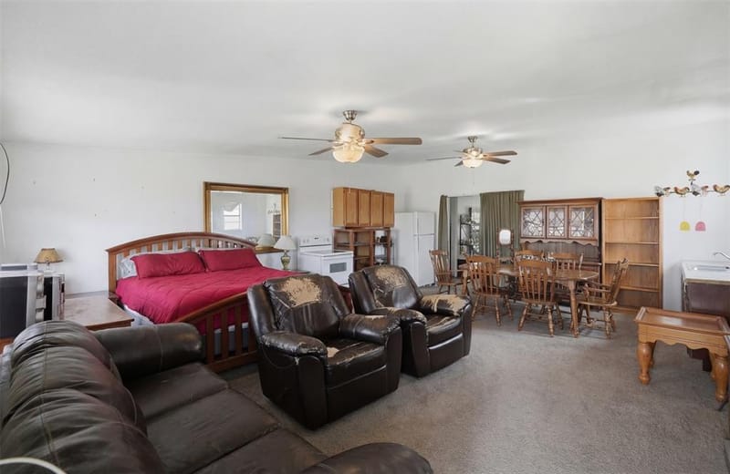 6338 N Bob White Way, Sanger TX 76266 - Photo 10
