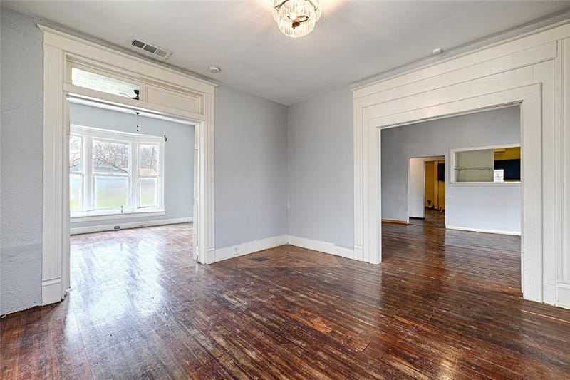 2457 Glenfield Avenue, Dallas TX 75233 - Photo 11