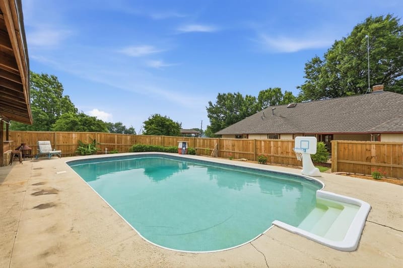 11303 Southwind Place, Krum TX 76249 - Photo 23