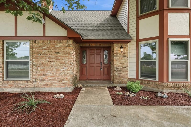 11303 Southwind Place, Krum TX 76249 - Photo 3