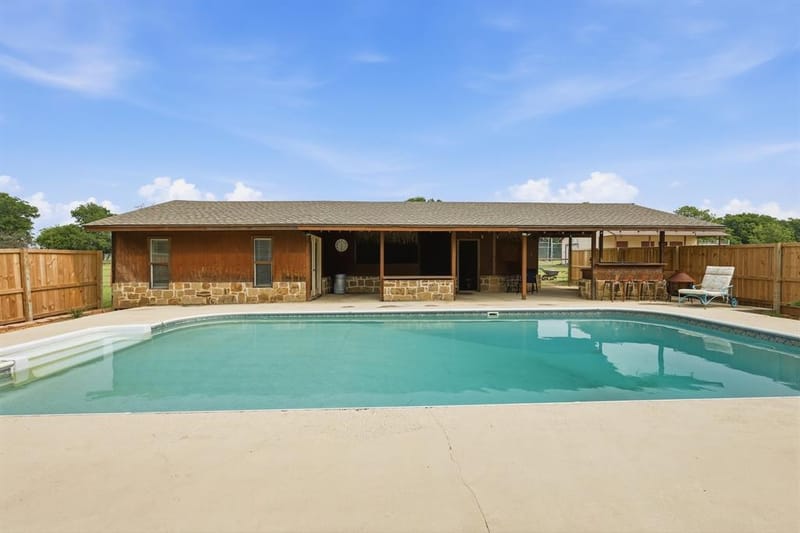 11303 Southwind Place, Krum TX 76249 - Photo 24