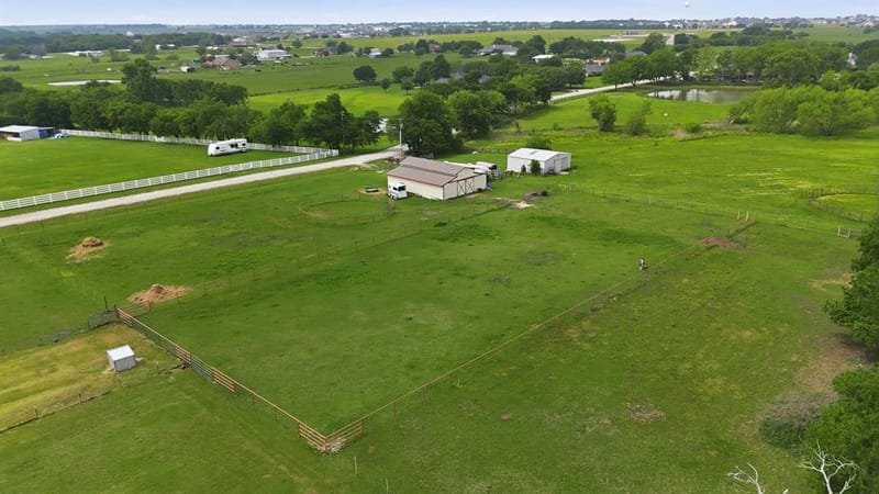 11303 Southwind Place, Krum TX 76249 - Photo 33