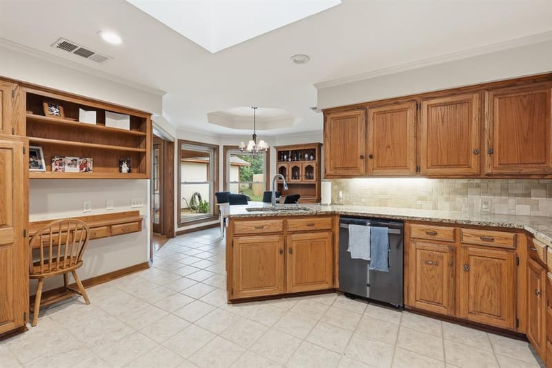 11303 Southwind Place, Krum TX 76249 - Photo 8