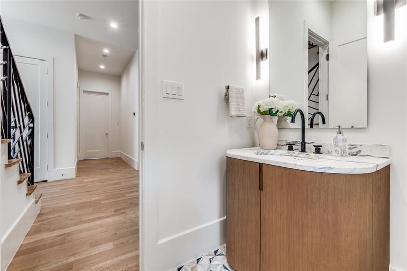 5111 W Amherst Avenue, Dallas TX 75209 - Photo 21