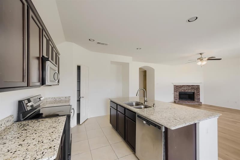 1736 Shoebill Drive, Little Elm TX 75068 - Photo 12