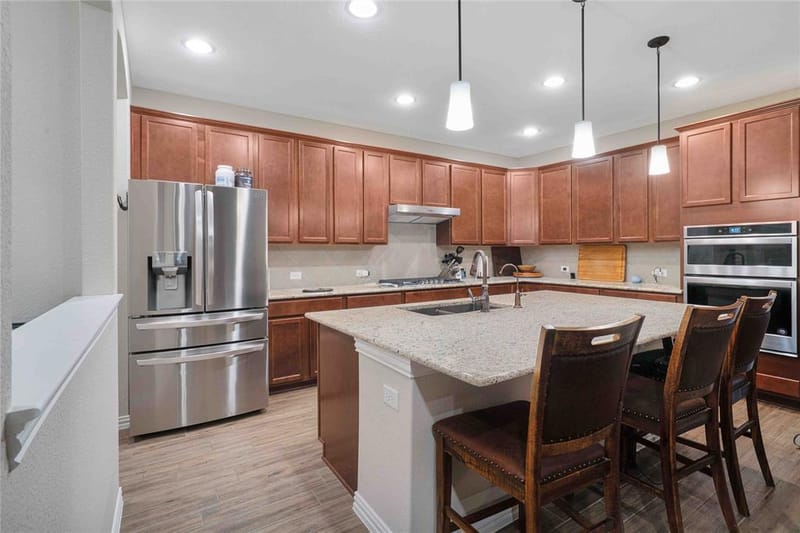 9401 Trailway Dr, Little Elm TX 75068 - Photo 6