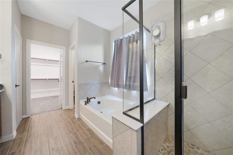 9401 Trailway Dr, Little Elm TX 75068 - Photo 16
