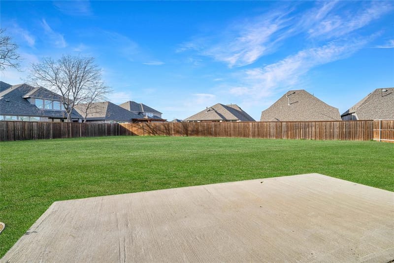 9401 Trailway Dr, Little Elm TX 75068 - Photo 34
