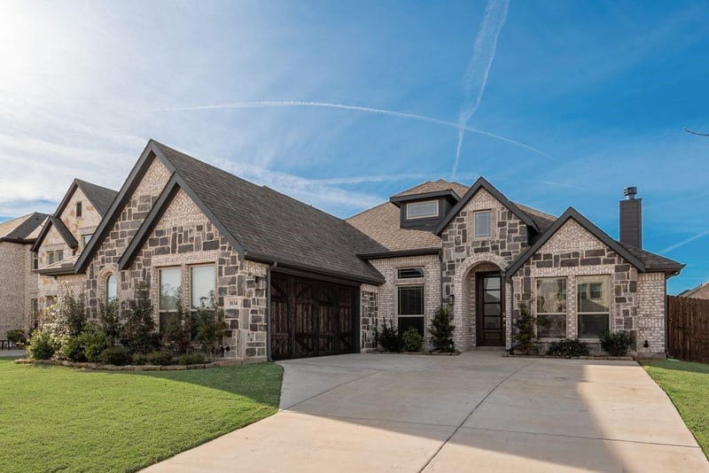3034 Kenna Court, Midlothian TX 76065
