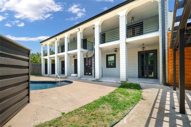 3507 Brookline Lane, Farmers Branch TX 75234 - Photo 3