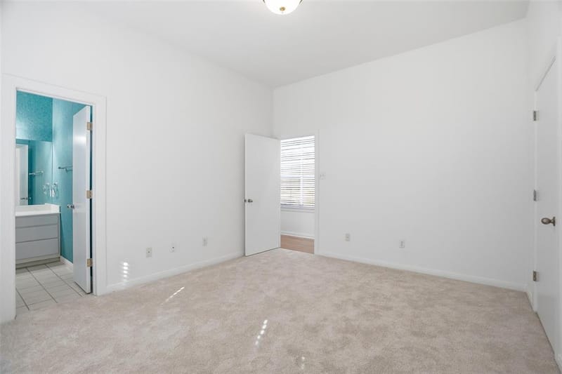 2829 Bent Oaks Drive, Burleson TX 76028 - Photo 33