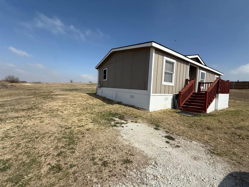 5700 Texas Street, Joshua TX 76058 - Photo 2