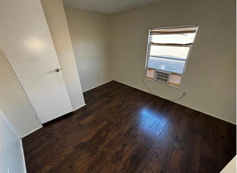 5700 Texas Street, Joshua TX 76058 - Photo 8