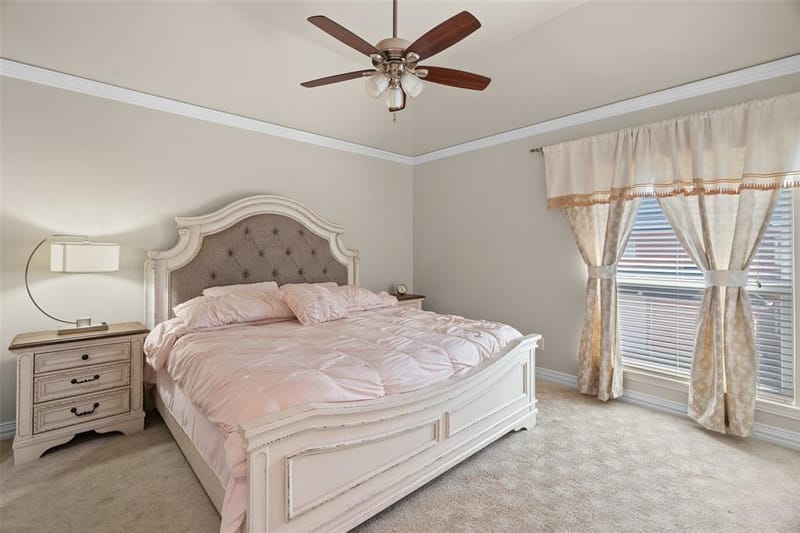 3015 Forestwood Drive, Arlington TX 76006 - Photo 36