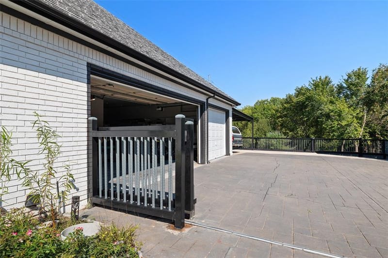 3015 Forestwood Drive, Arlington TX 76006 - Photo 38