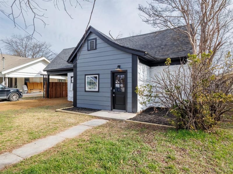 1610 1st Street, Brownwood TX 76801 - Photo 4