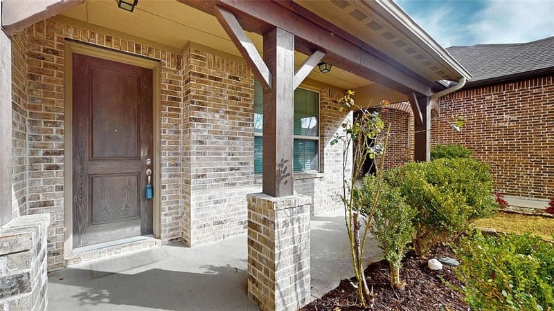 1921 Lake Front Trail, Garland TX 75043 - Photo 5