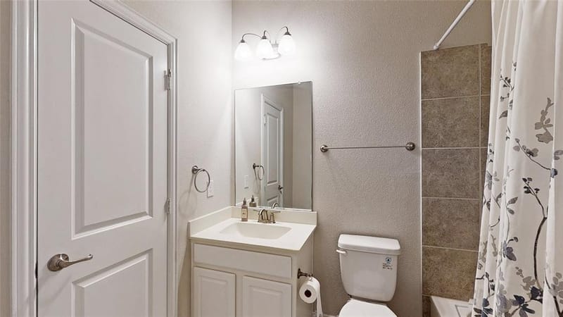 1921 Lake Front Trail, Garland TX 75043 - Photo 24