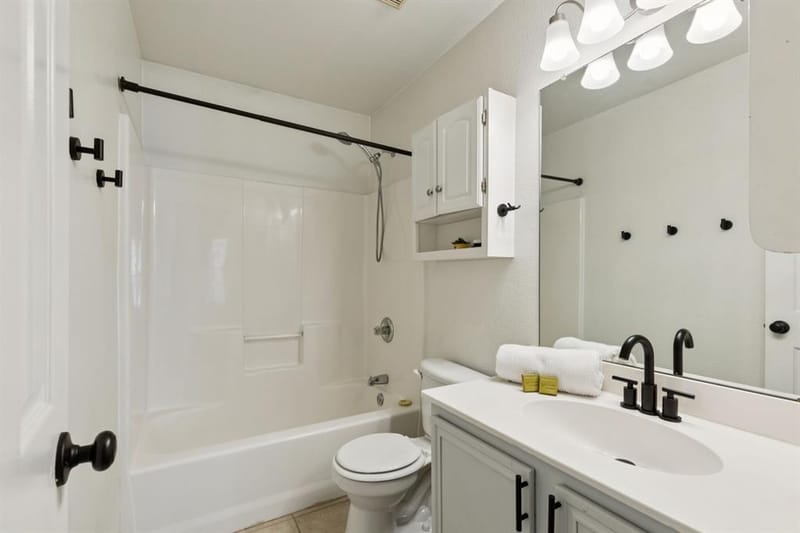 1425 Devonshire Drive, Providence Village TX 76227 - Photo 10