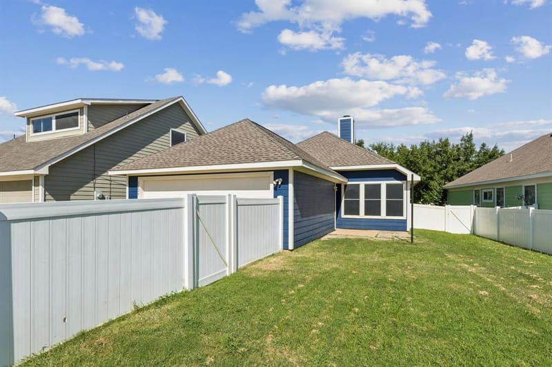 1425 Devonshire Drive, Providence Village TX 76227 - Photo 18