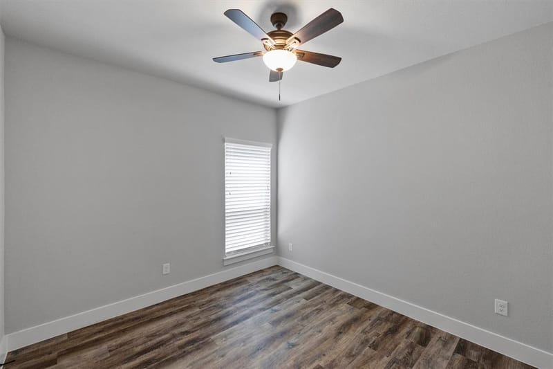 641 The Cottages Drive, Godley TX 76044 - Photo 34