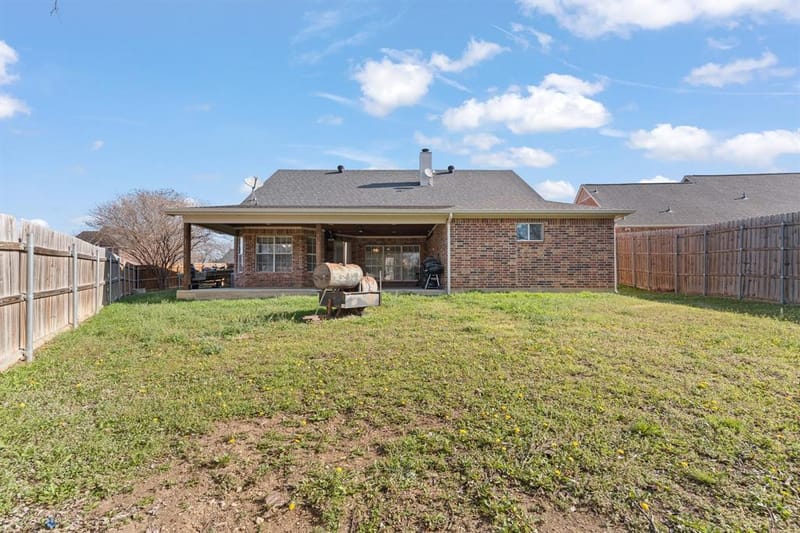 529 Mckittrick Court, Godley TX 76044 - Photo 28
