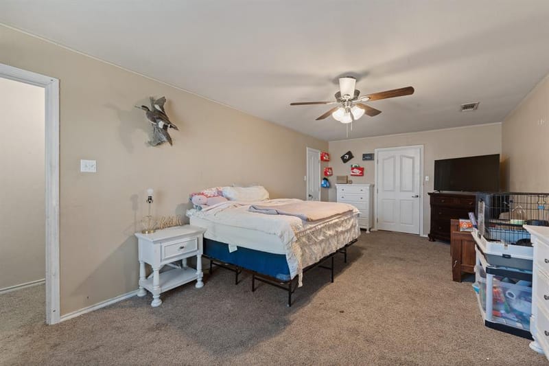 529 Mckittrick Court, Godley TX 76044 - Photo 21