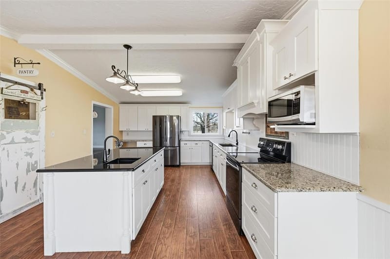 1050 Stadium Drive, Joshua TX 76058 - Photo 20