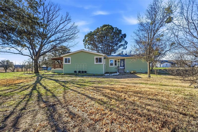 1050 Stadium Drive, Joshua TX 76058 - Photo 35