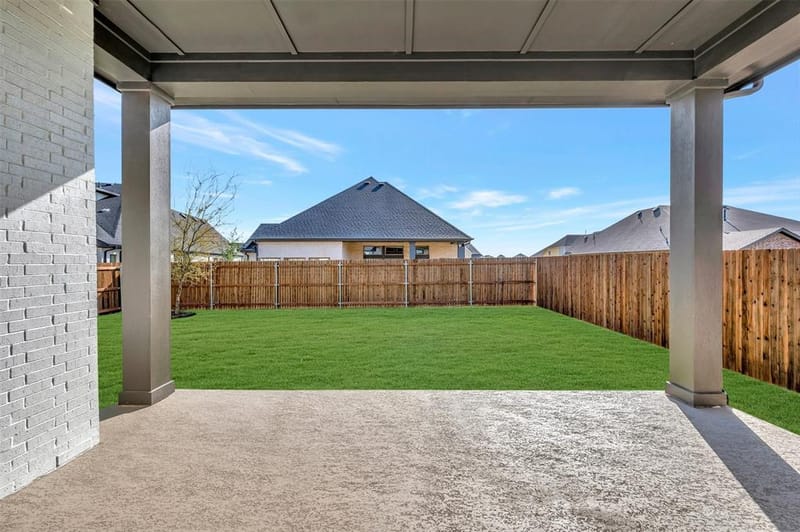 7852 Pondview Lane, Fort Worth TX 76123 - Photo 4