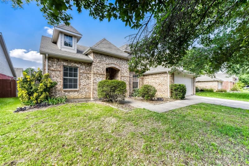 2617 Hereford Road, Denton TX 76210 - Photo 2
