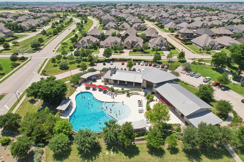 7804 Lewisville Lane, McKinney TX 75071 - Photo 37