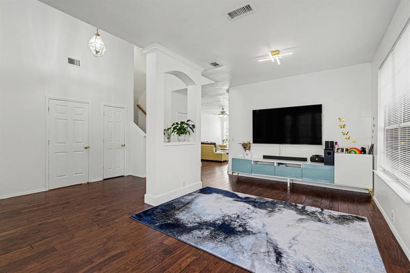 4616 Parkmount Drive, Fort Worth TX 76137 - Photo 9